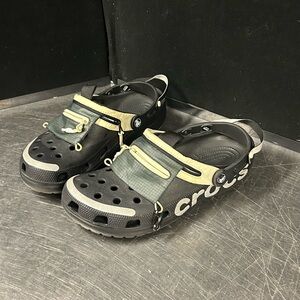 Crocs Terrain Venture Size 12 Men